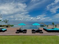 Villa Pandawa Cliff Estate - Villa The Pala, Pool mit Blick auf den Ozean